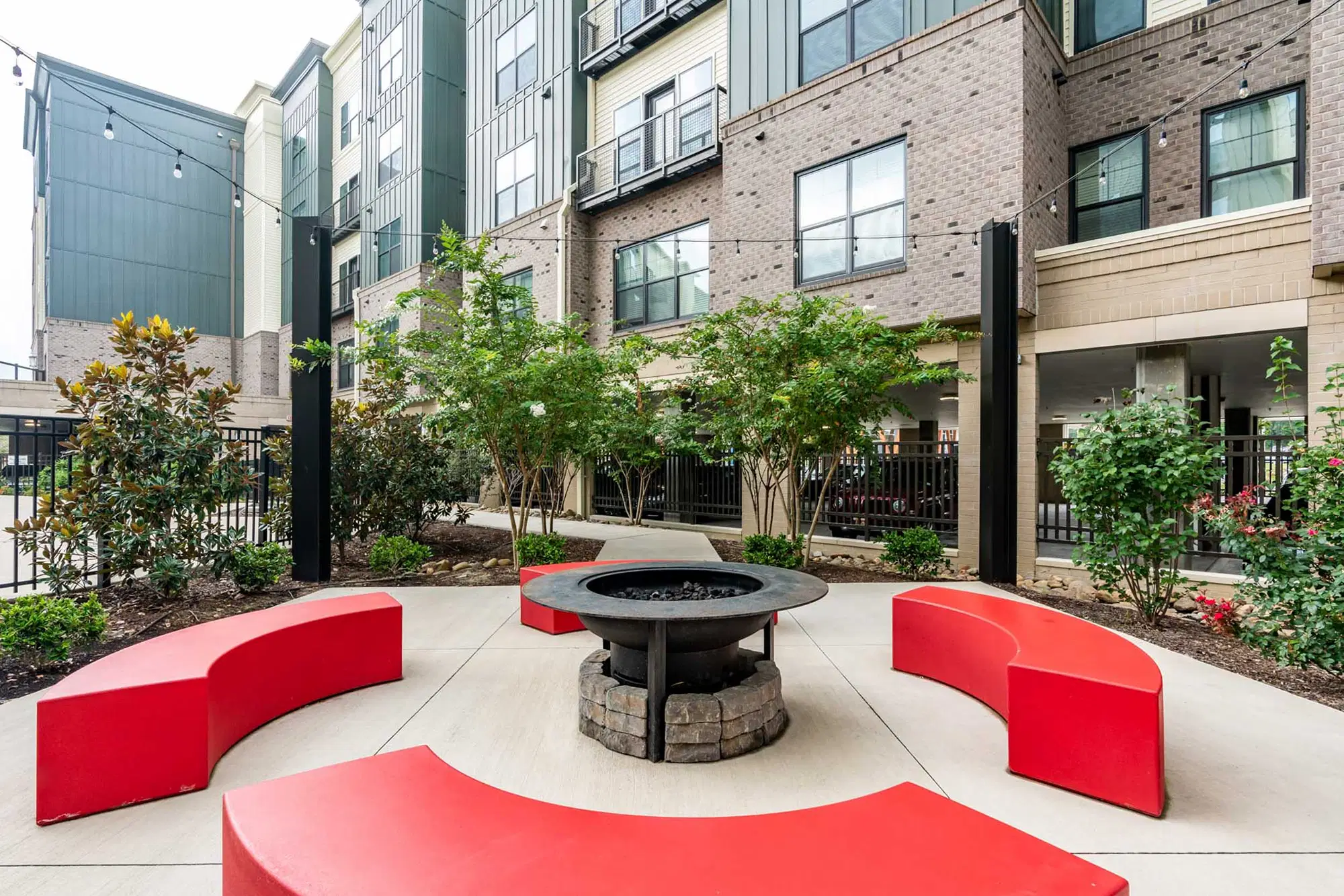 University Edge Dickinson Lofts, Greenville – Exterior
