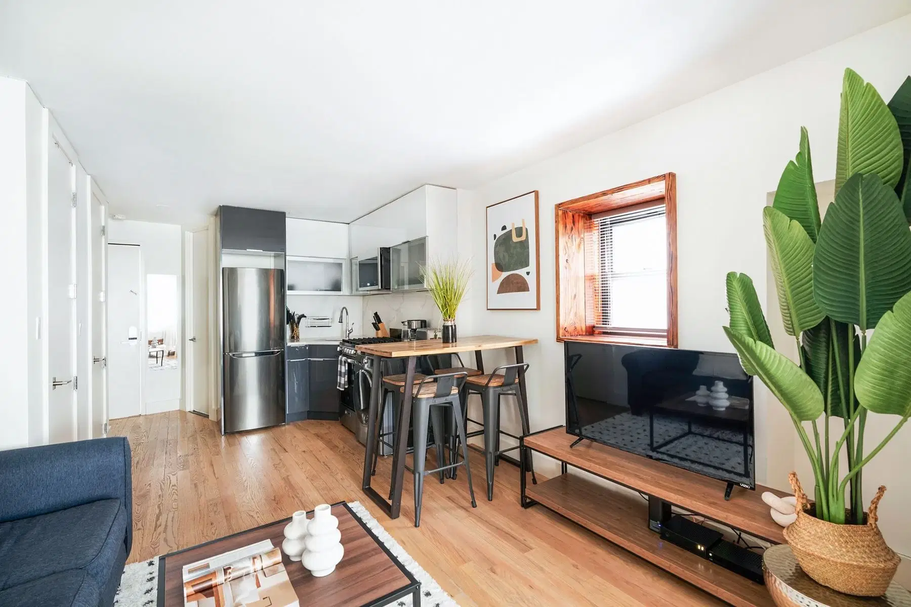 Urban 75, New York – Common Area