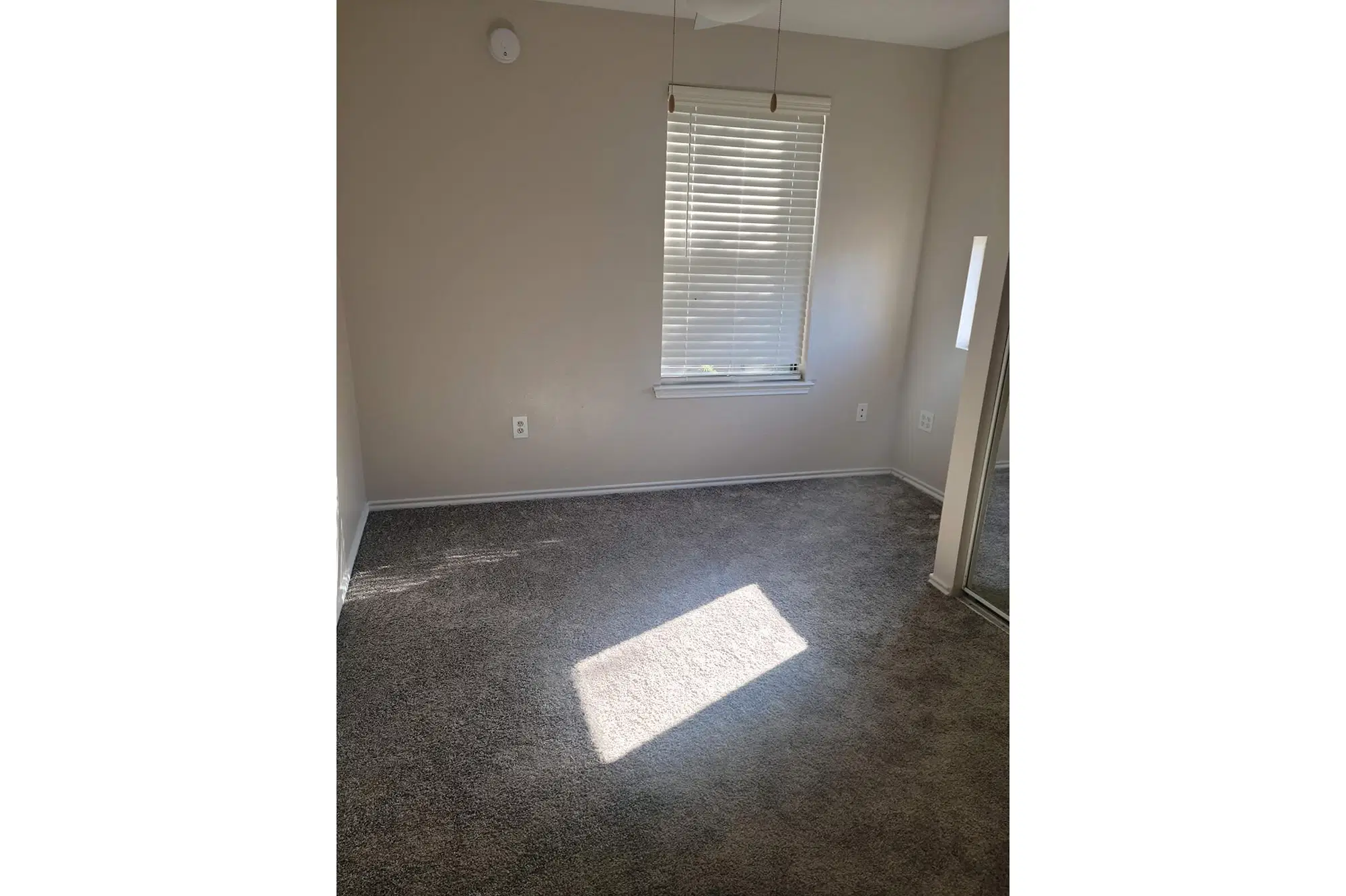 Riverwalk Luxury Apartments, Tucson – 4 Bed 4 Bath