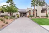 Sono Tempe, Tempe – Exterior