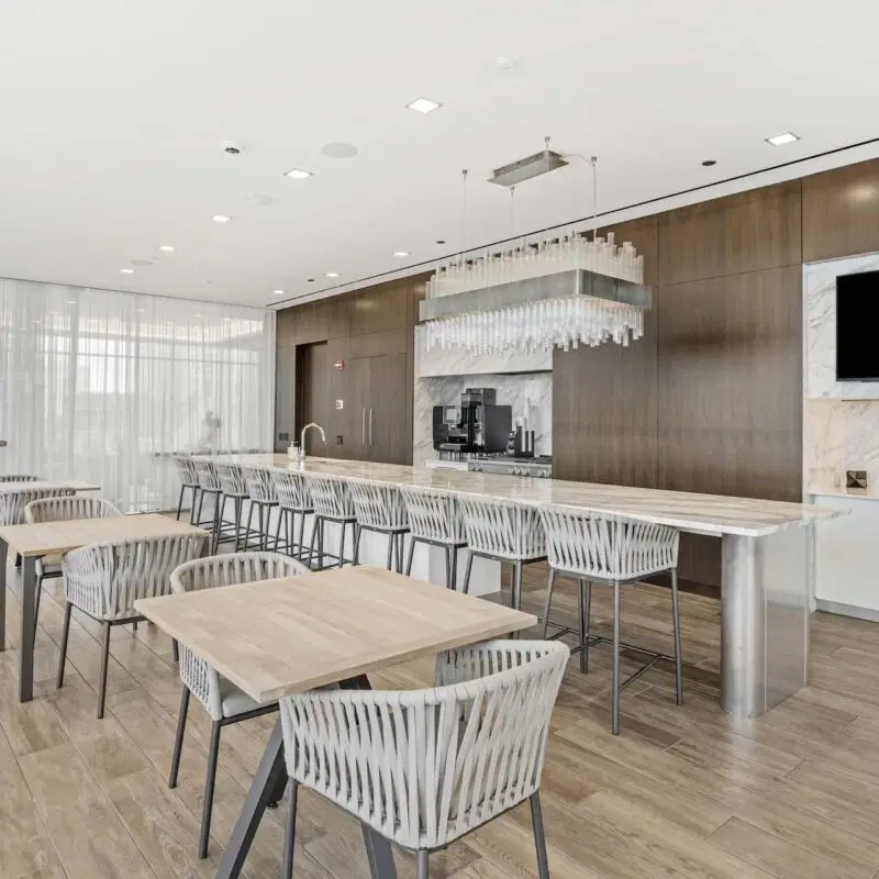 The Residences At 8 E Huron, Chicago – Common Area