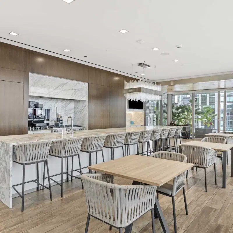 The Residences At 8 E Huron, Chicago – Common Area