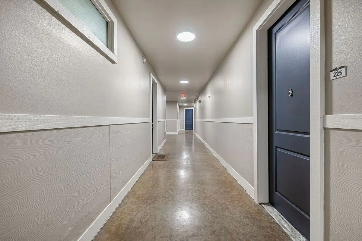 Regents West At 26th, Austin – Common Area