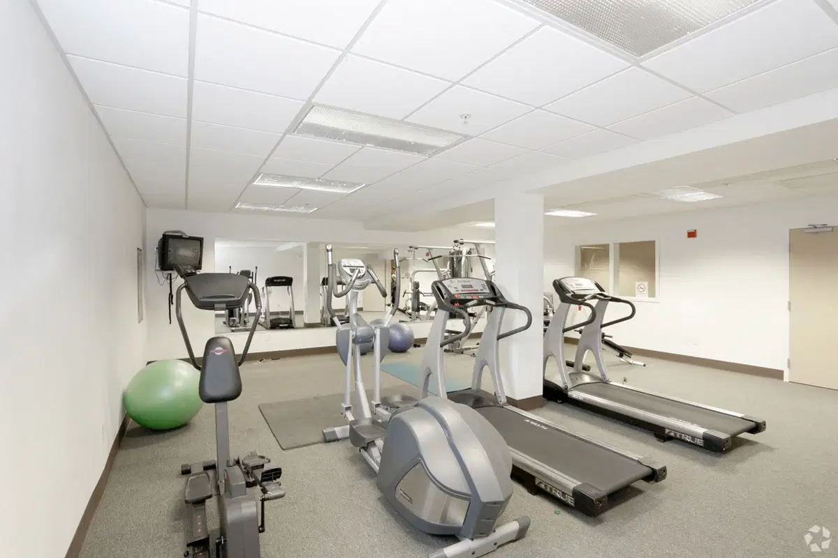 Stratford Residences, Urbana – Amenities