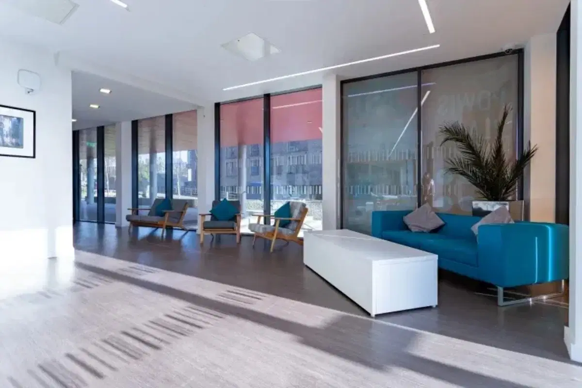 Powis Place, Aberdeen – Common Area