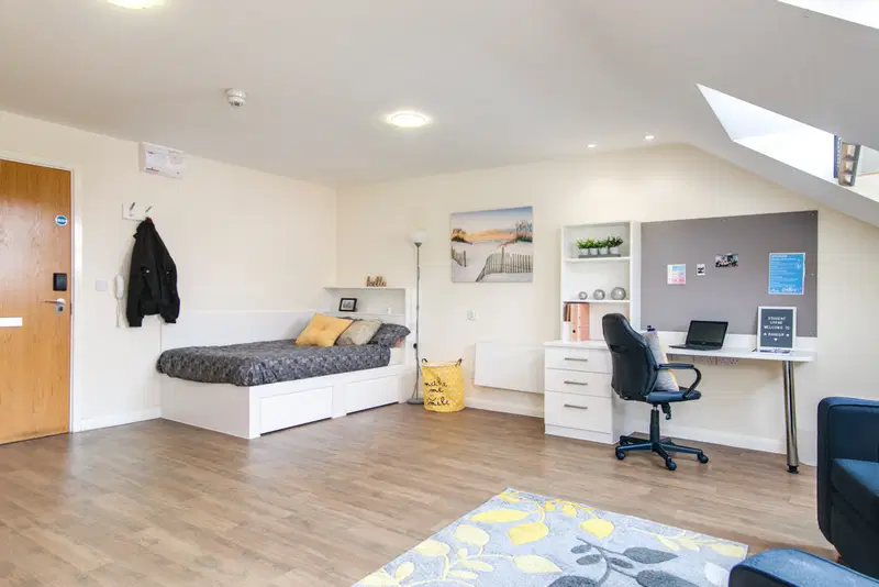 Llys Y Deon, Bangor – Platinum Plus Studio