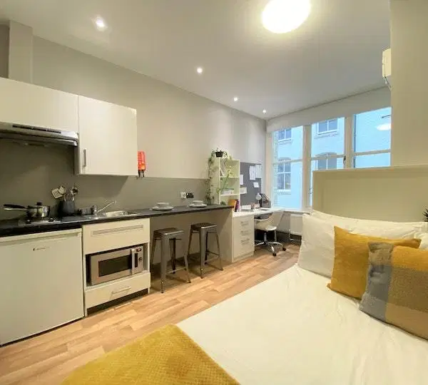 John Bell House, Belfast – Studio Silver