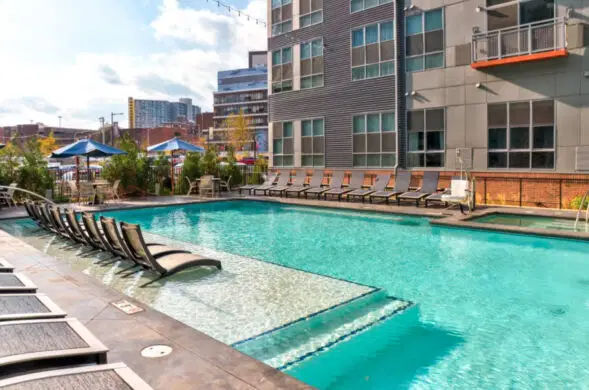 Anova uCity Square, Philadelphia – Amenities