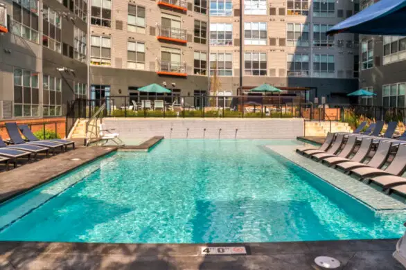Anova uCity Square, Philadelphia – Amenities