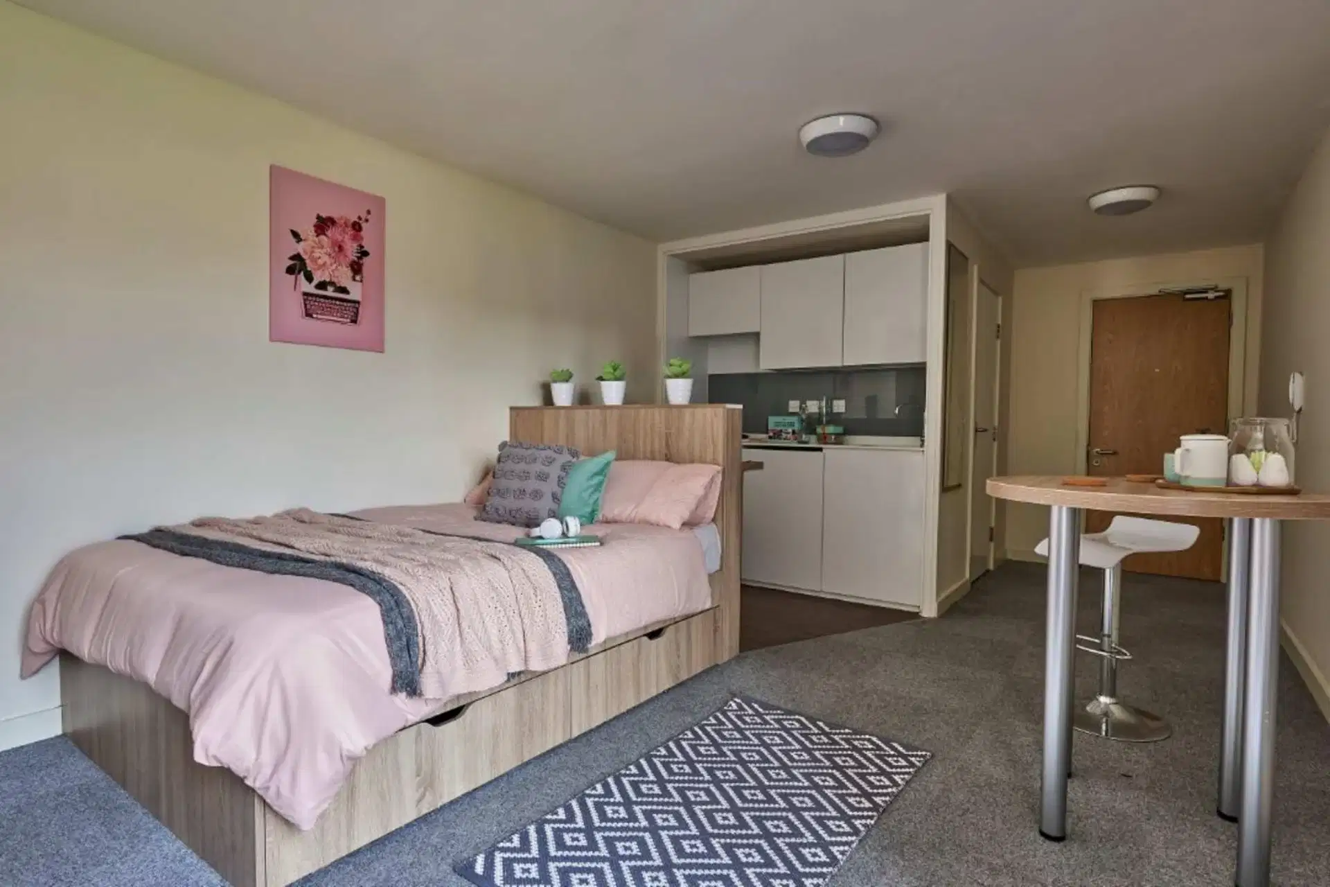 Selly Oak Court, Birmingham