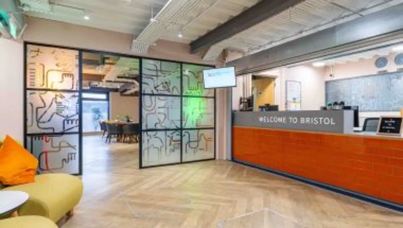 iQ Bristol, Bristol – Common Area