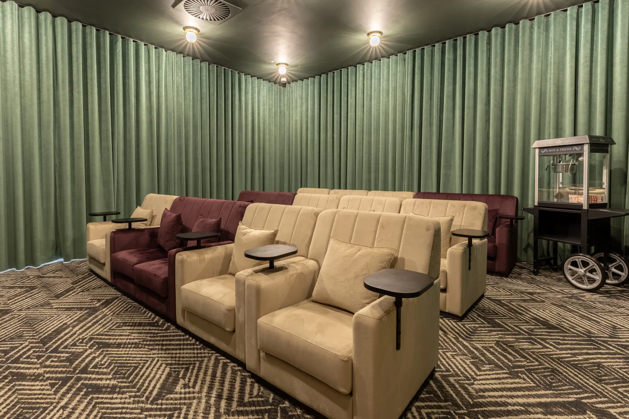 New Bridewell, Bristol – Amenities