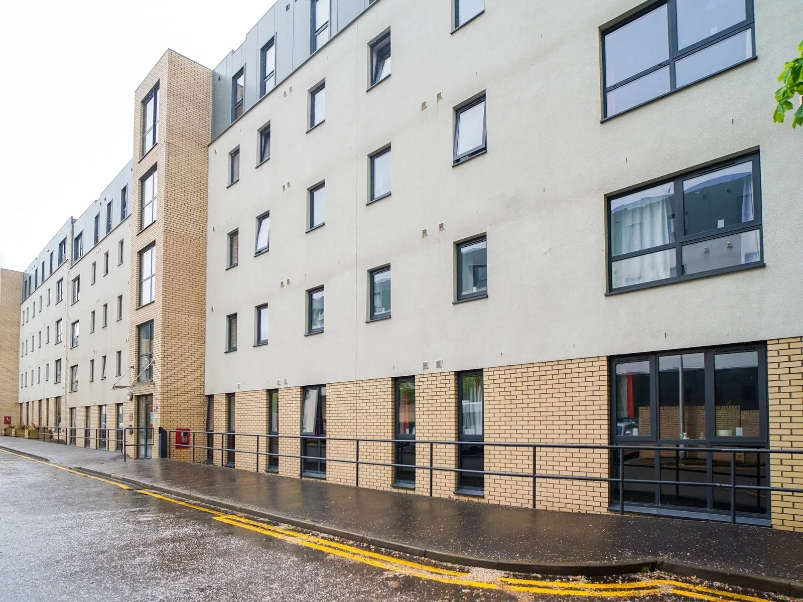 Beaverbank Place, Edinburgh – Exterior