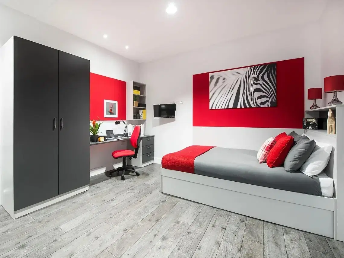 Yugo Arran House, Edinburgh