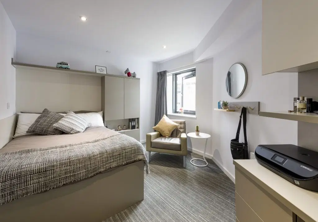 The Kingfisher, Exeter – Platinum Studio