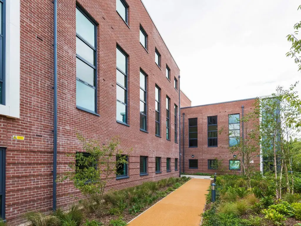 Cricket Field Court, Exeter – Exterior