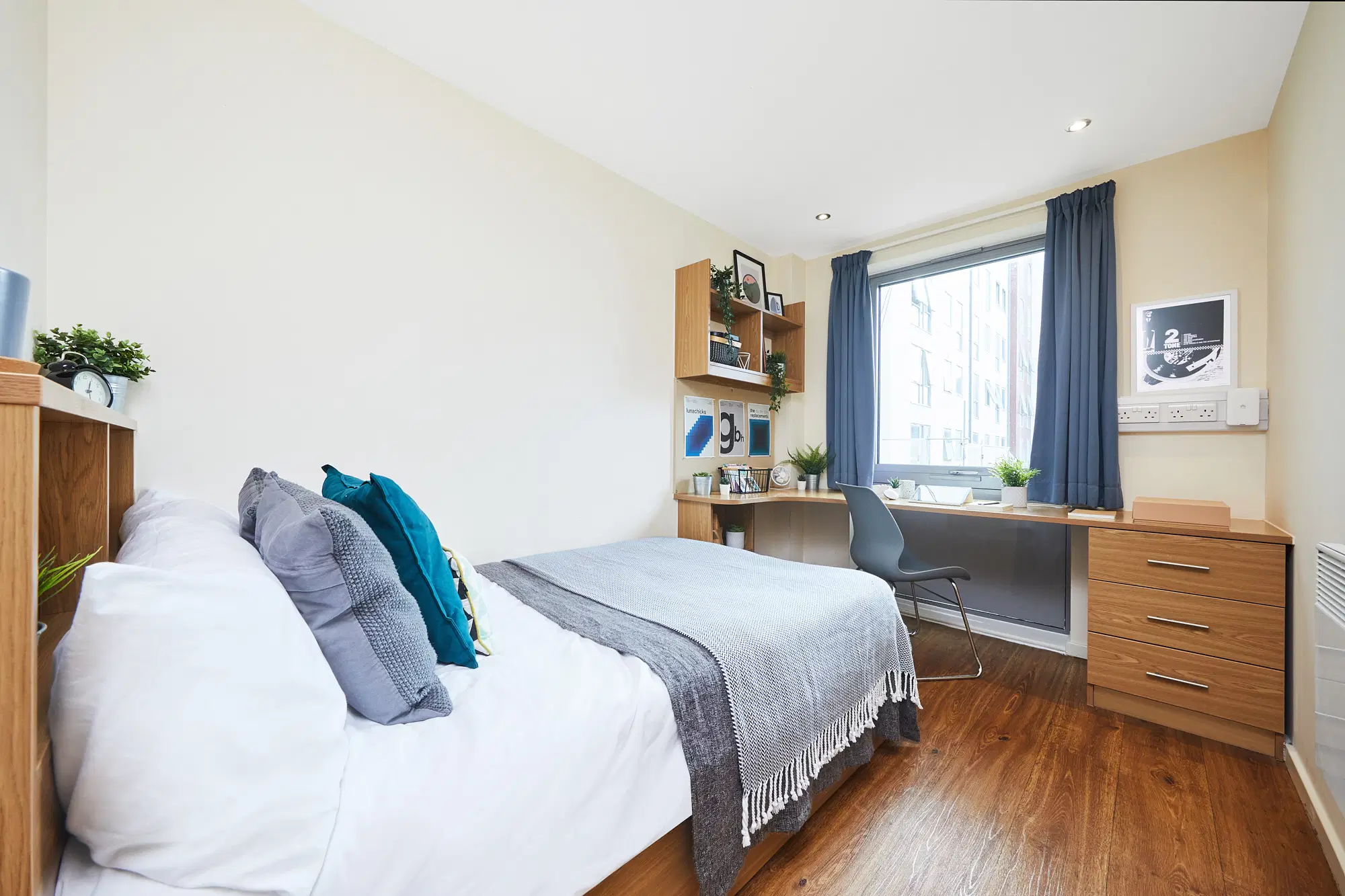 Collegiate Athena Hall, Ipswich – Silver Ensuite