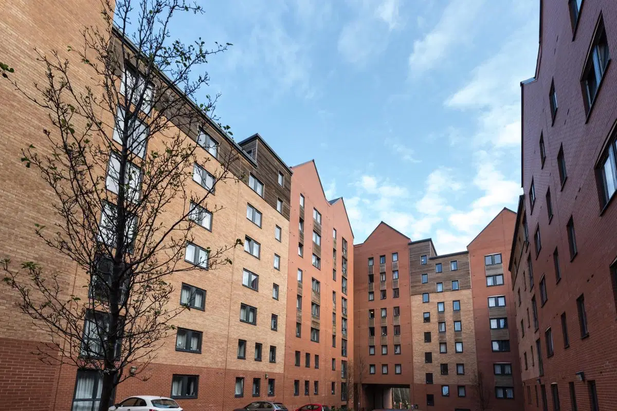 iQ Leeds, Leeds – Exterior