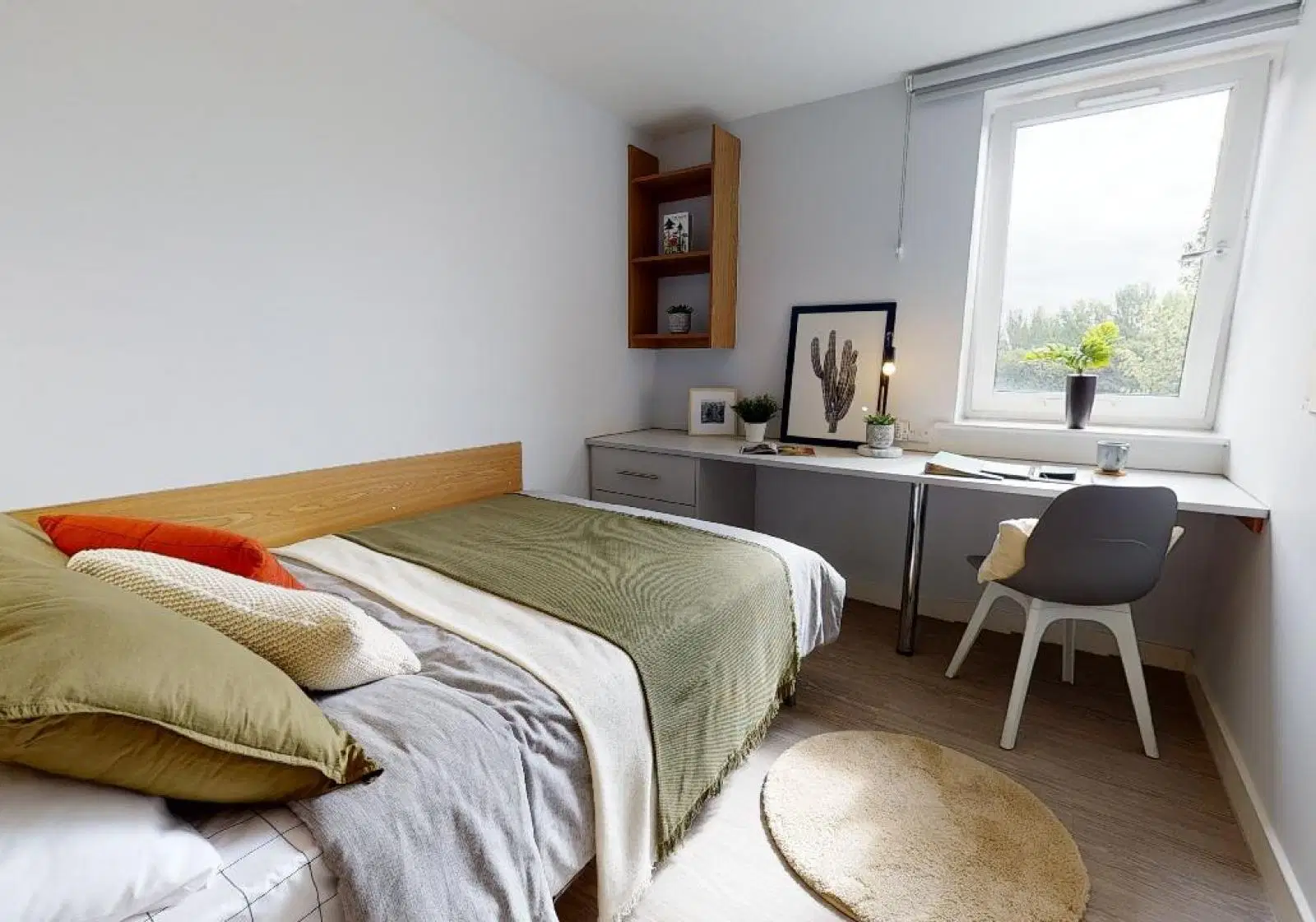 iQ Leeds, Leeds – Gold En Suite