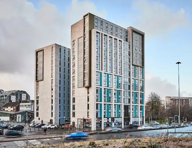 Byrom Point, Liverpool – Exterior