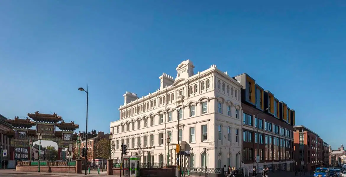 The Arch, Liverpool – Exterior