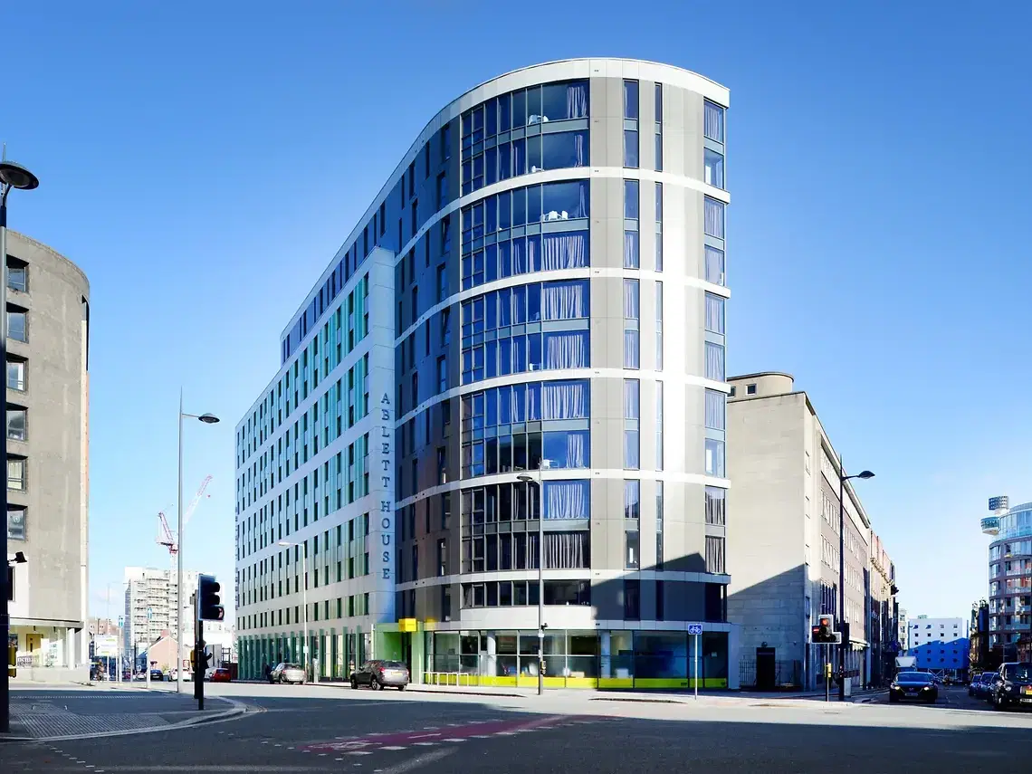 Yugo Ablett House, Liverpool – Exterior
