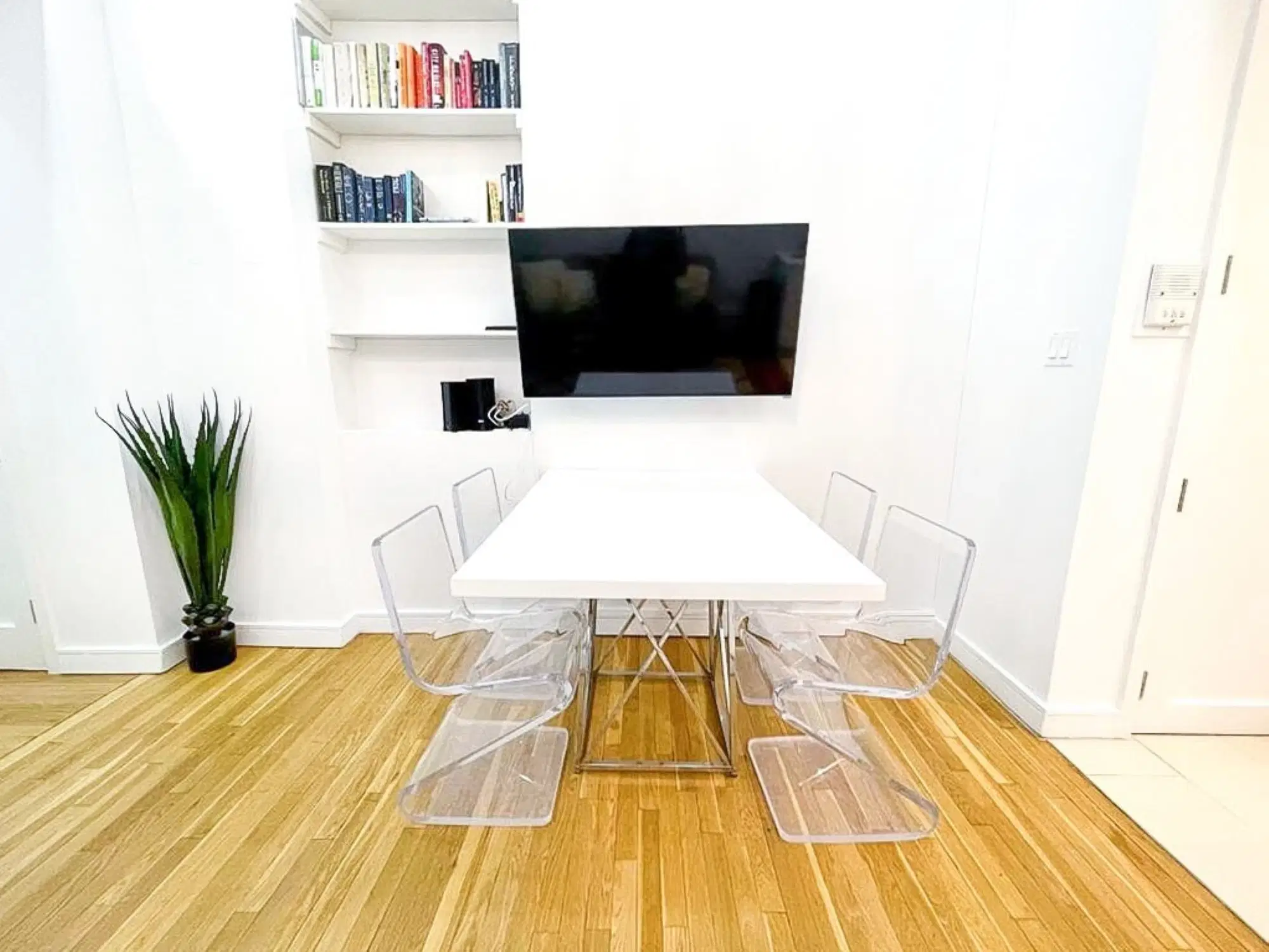 Urban 62, New York – Common Area