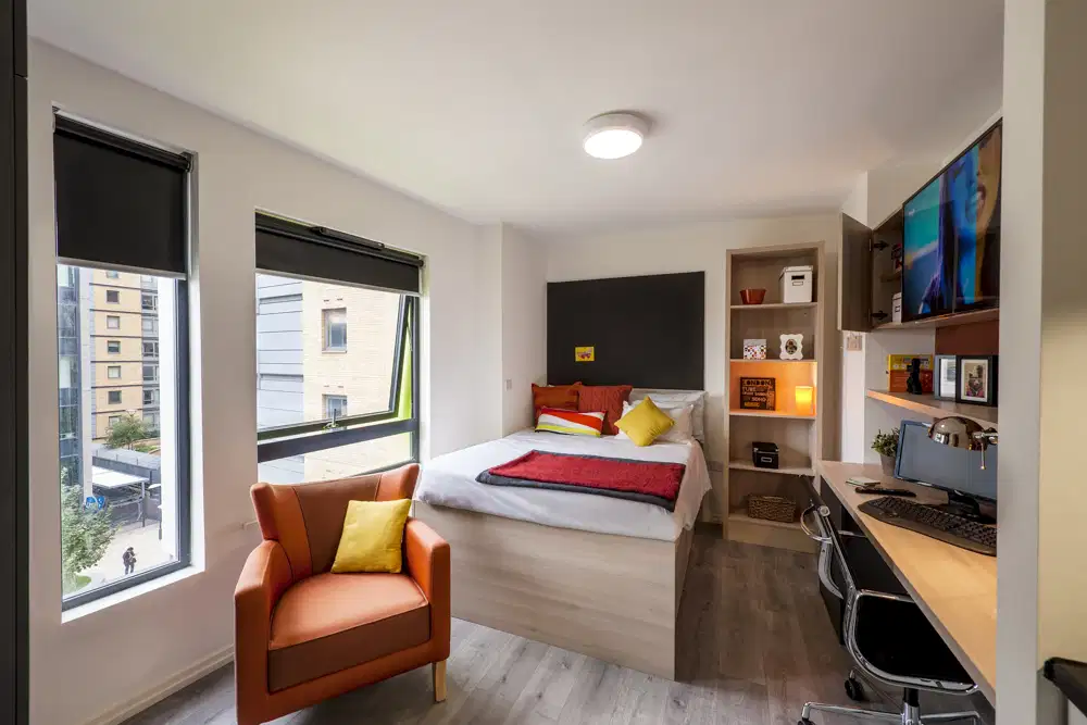 The Lyra, London