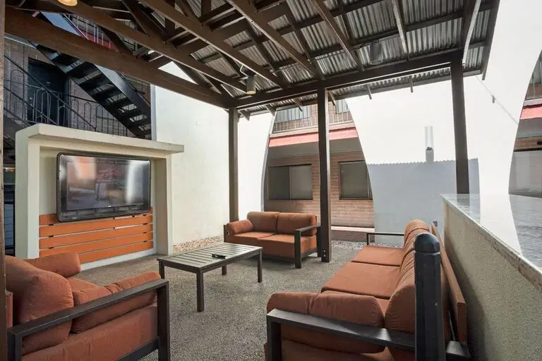 Camino Flats, Austin – Common Area