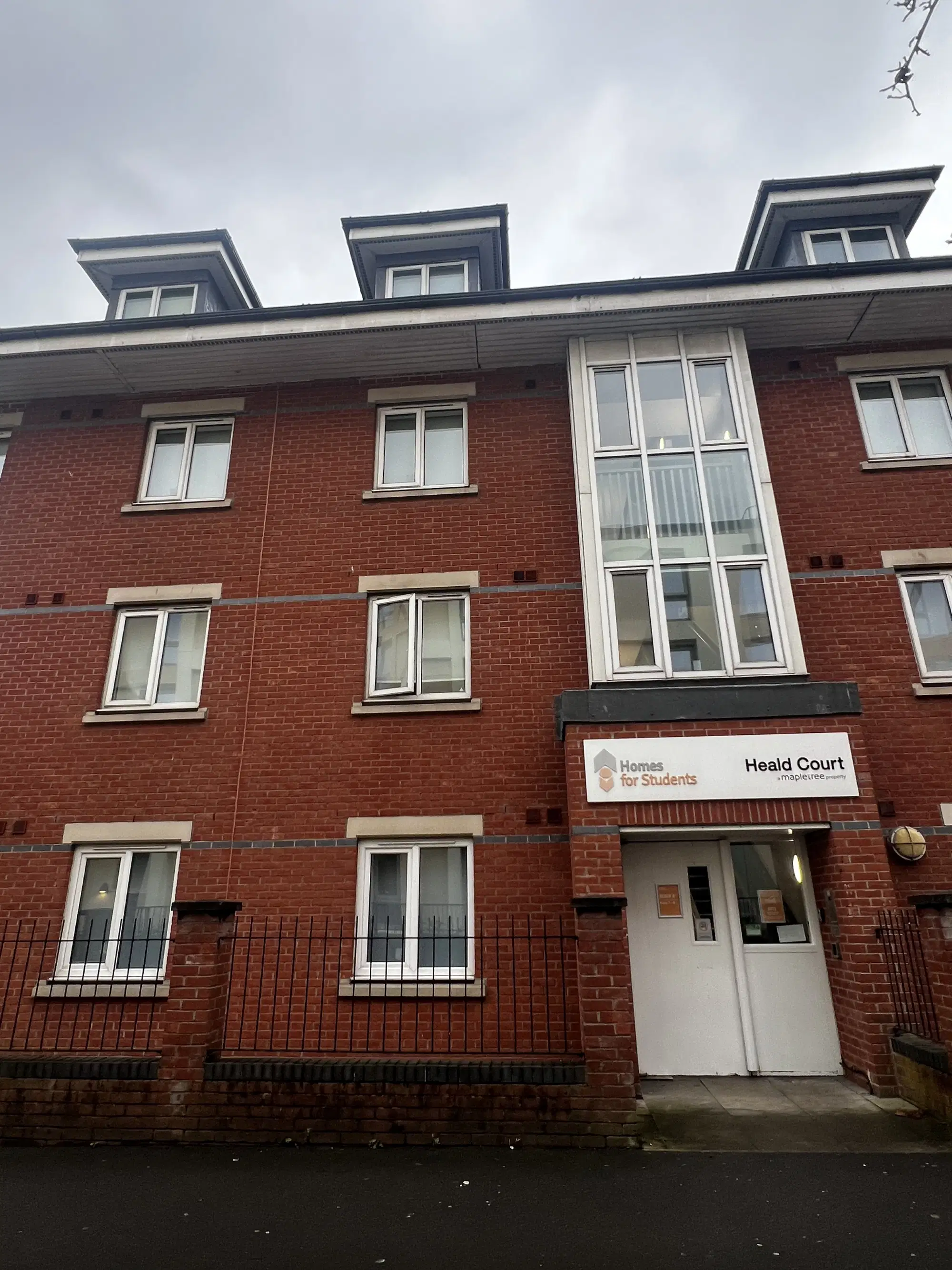Heald Court, Manchester – Exterior