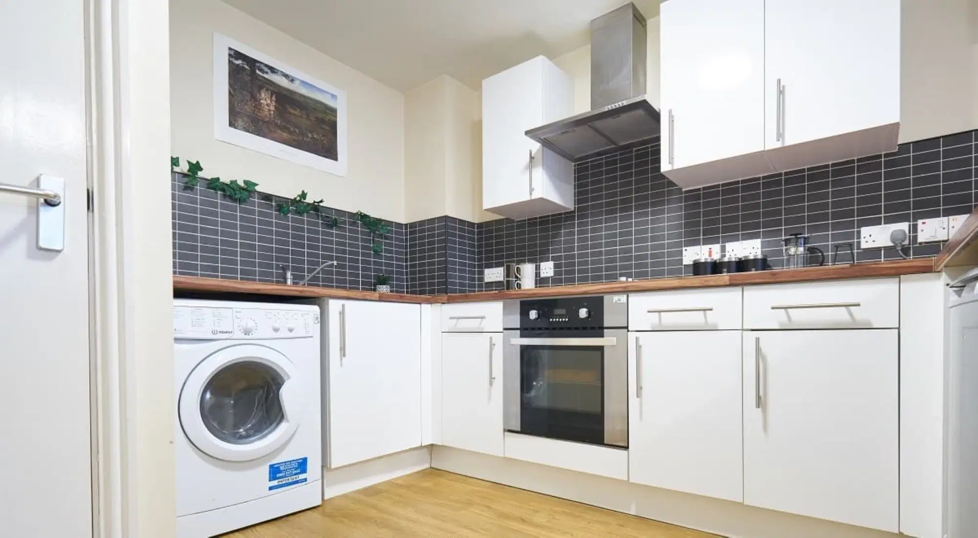 Oxney House & Gardens, Manchester – Kitchen