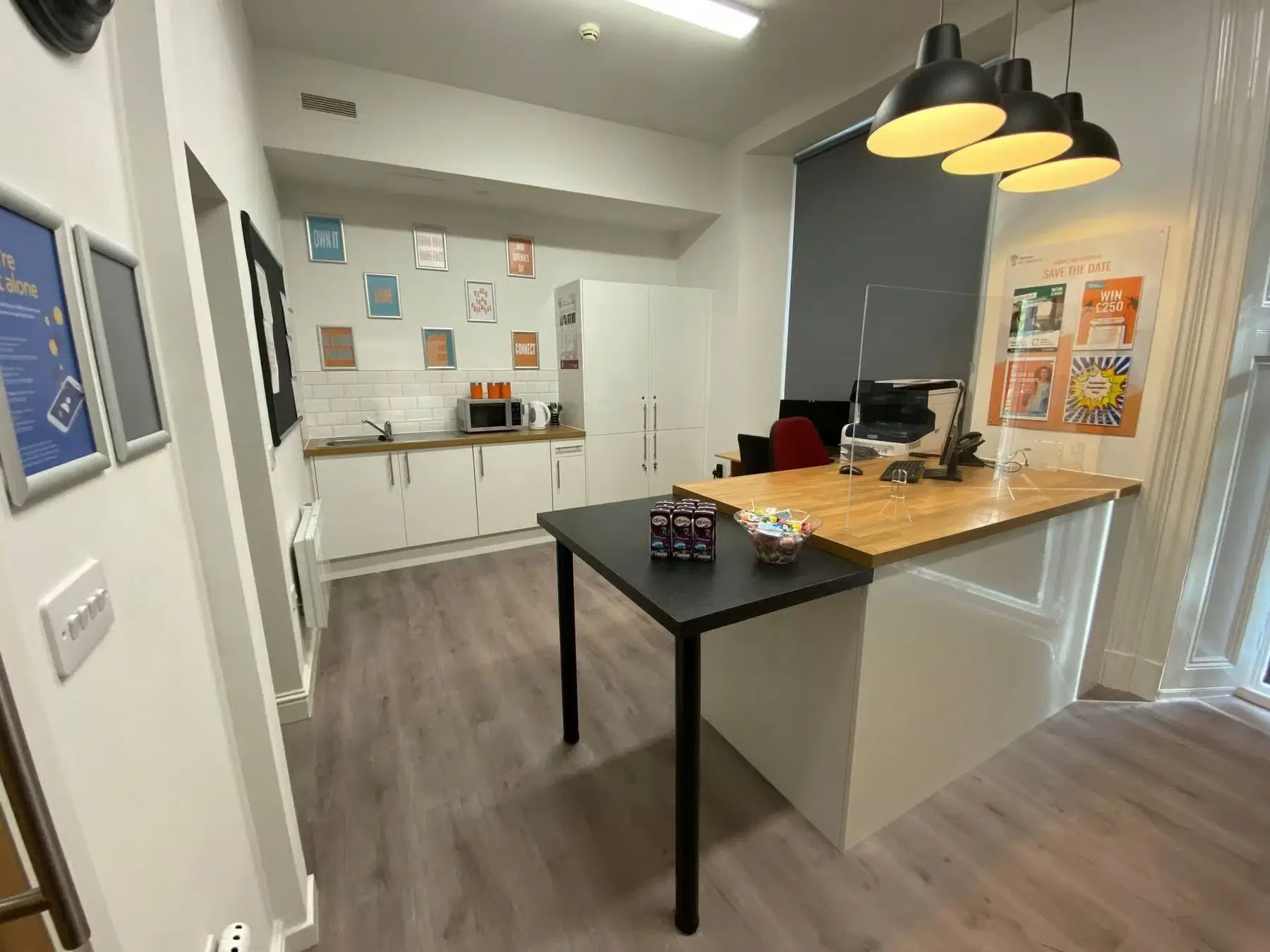 Daisybank Villas, Manchester – Kitchen