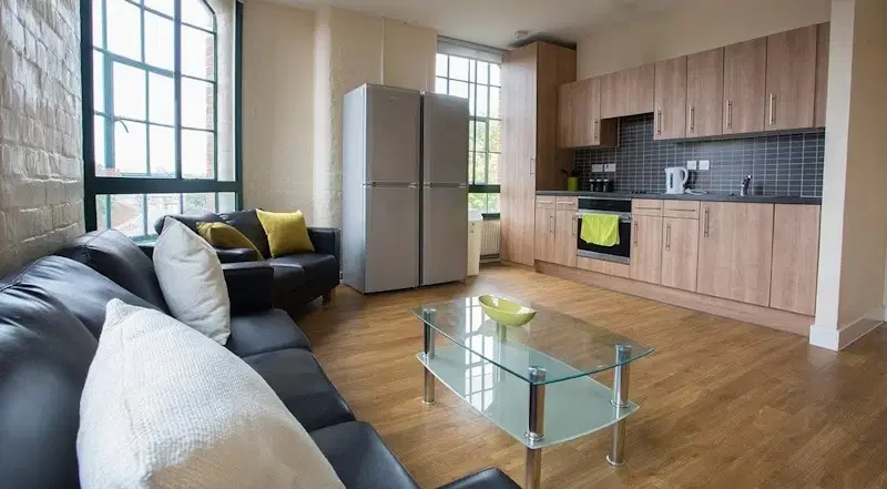 Nottingham Square, Nottingham – Kitchen