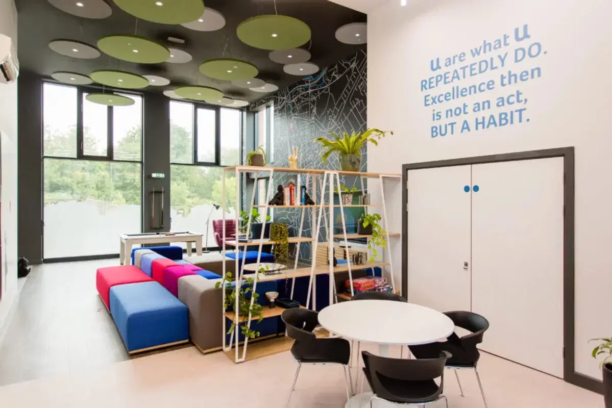 Unilife Riverside House, Guildford – Common Area