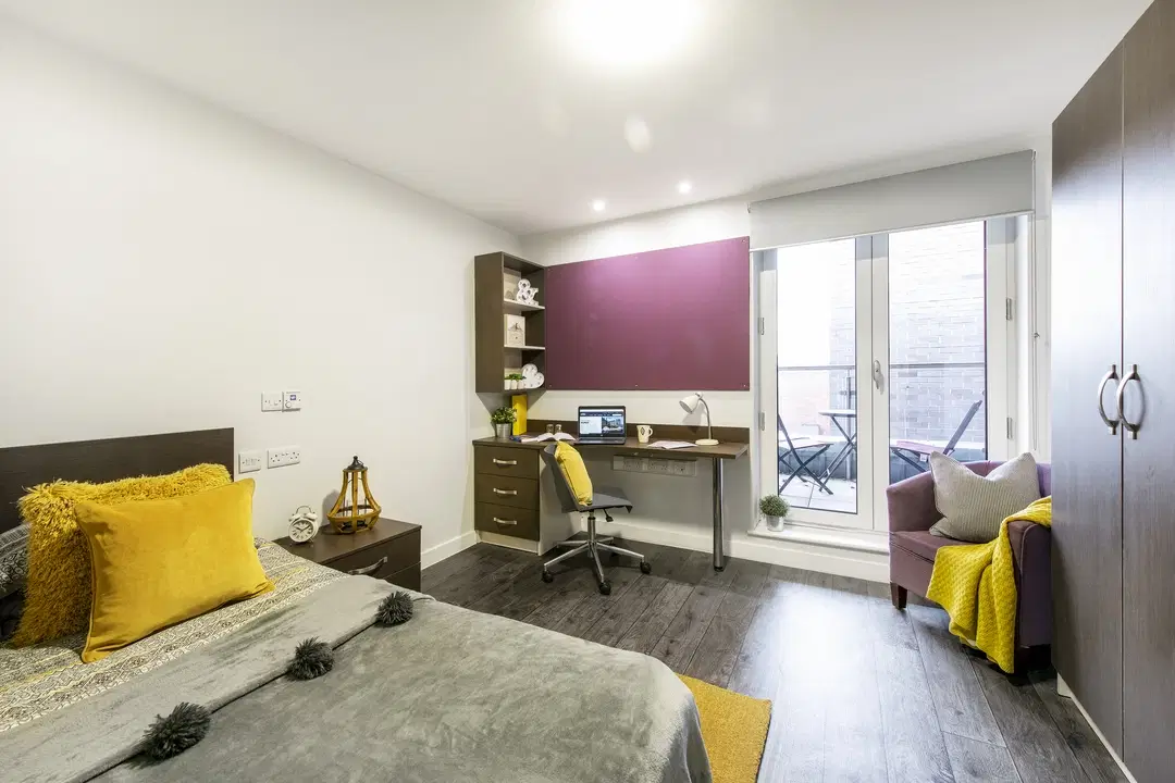 Cornerhouse, Sheffield – Two bed apartment (shared)
