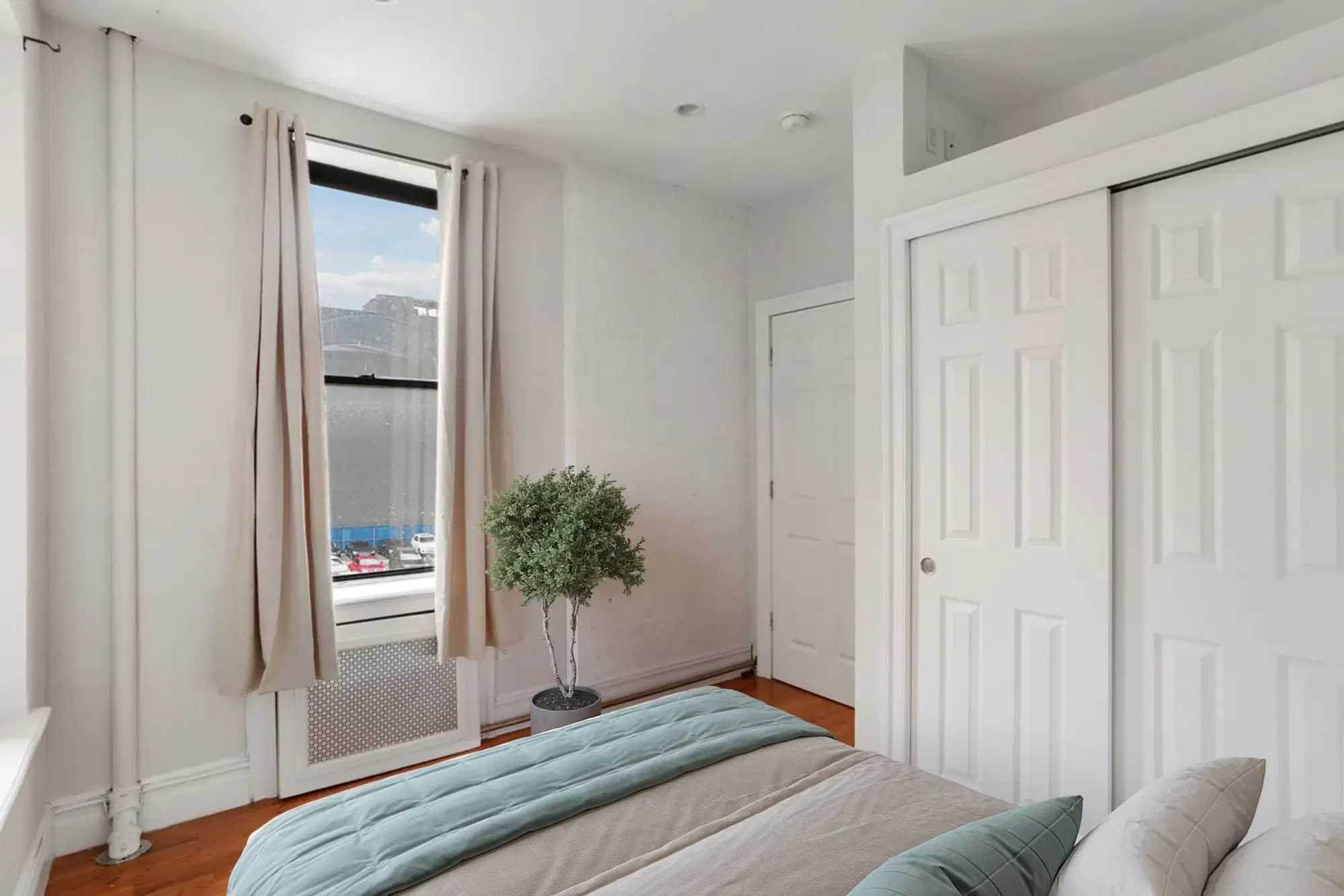 June Homes 10019, New York – #736A: Columbus Circle