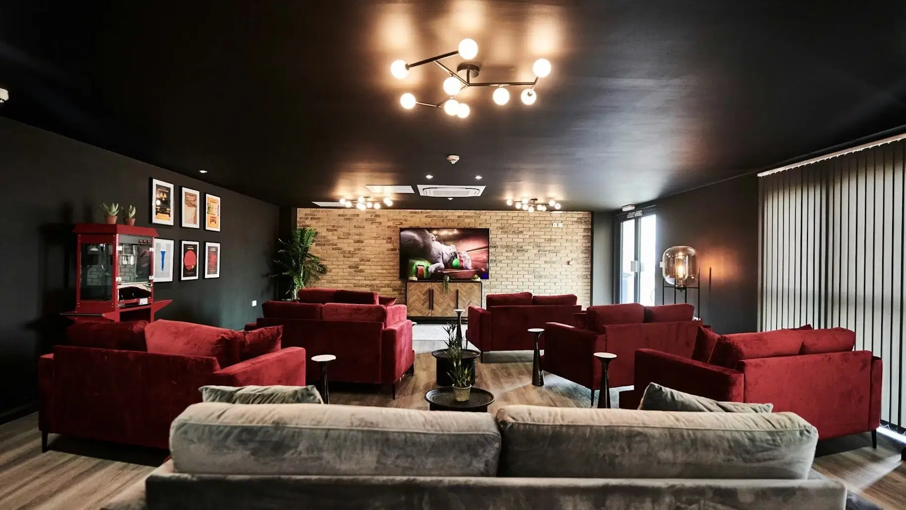 St Davids, Swansea – Common Area