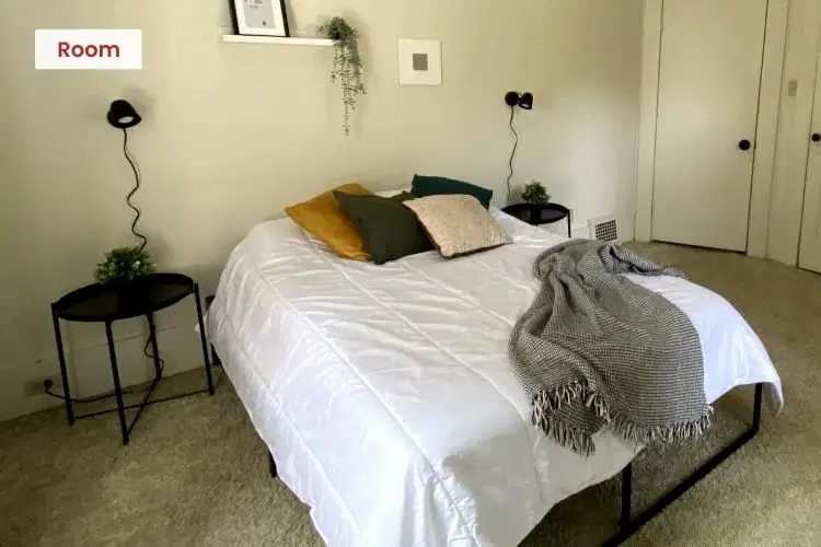 5570 Balaclava St, Vancouver – Monet Room( 6 Bed 2 Bath )