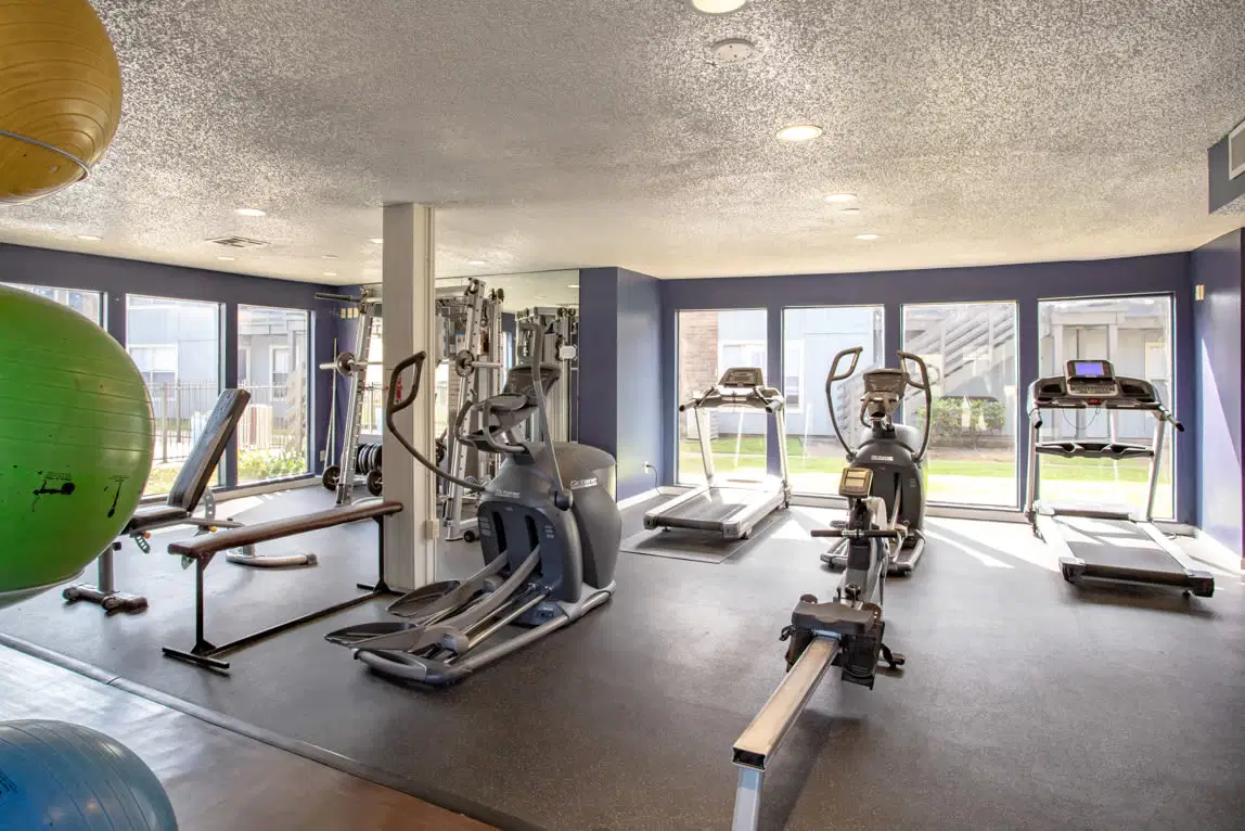 Willowick Apartments, College Station – Amenities