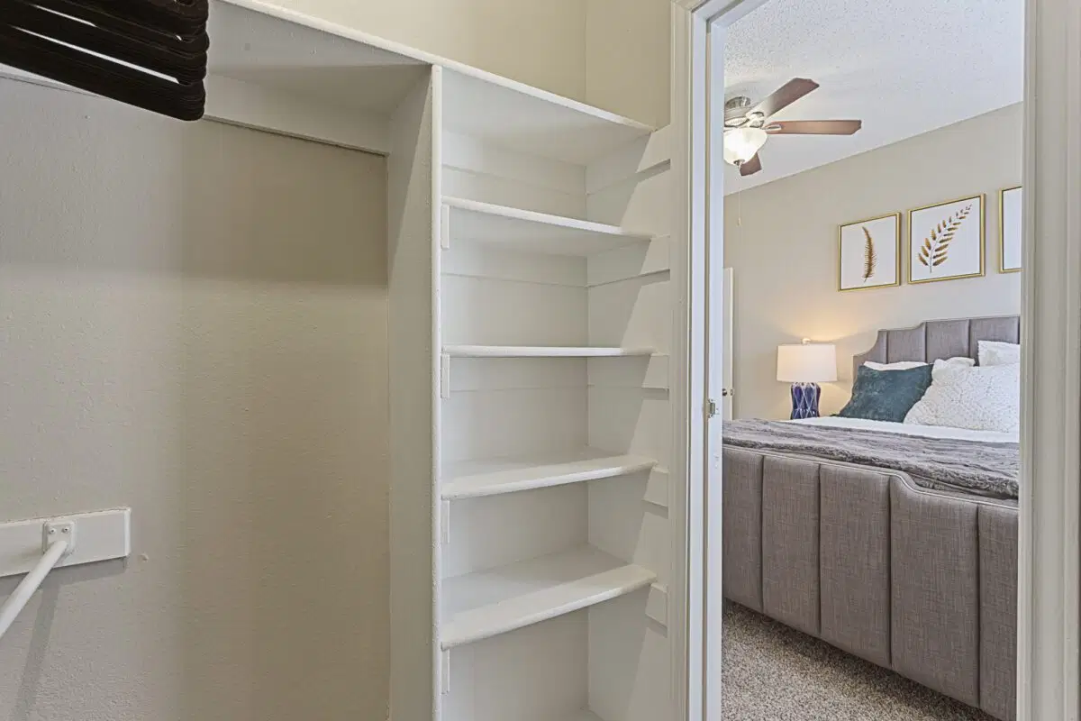 Huntington Meadows Apartment Homes, Arlington – Amenities