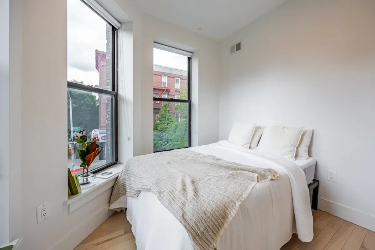 The Owens House, New York – Standard