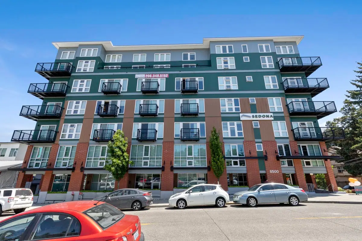 Sedona Apartments, Seattle – Exterior