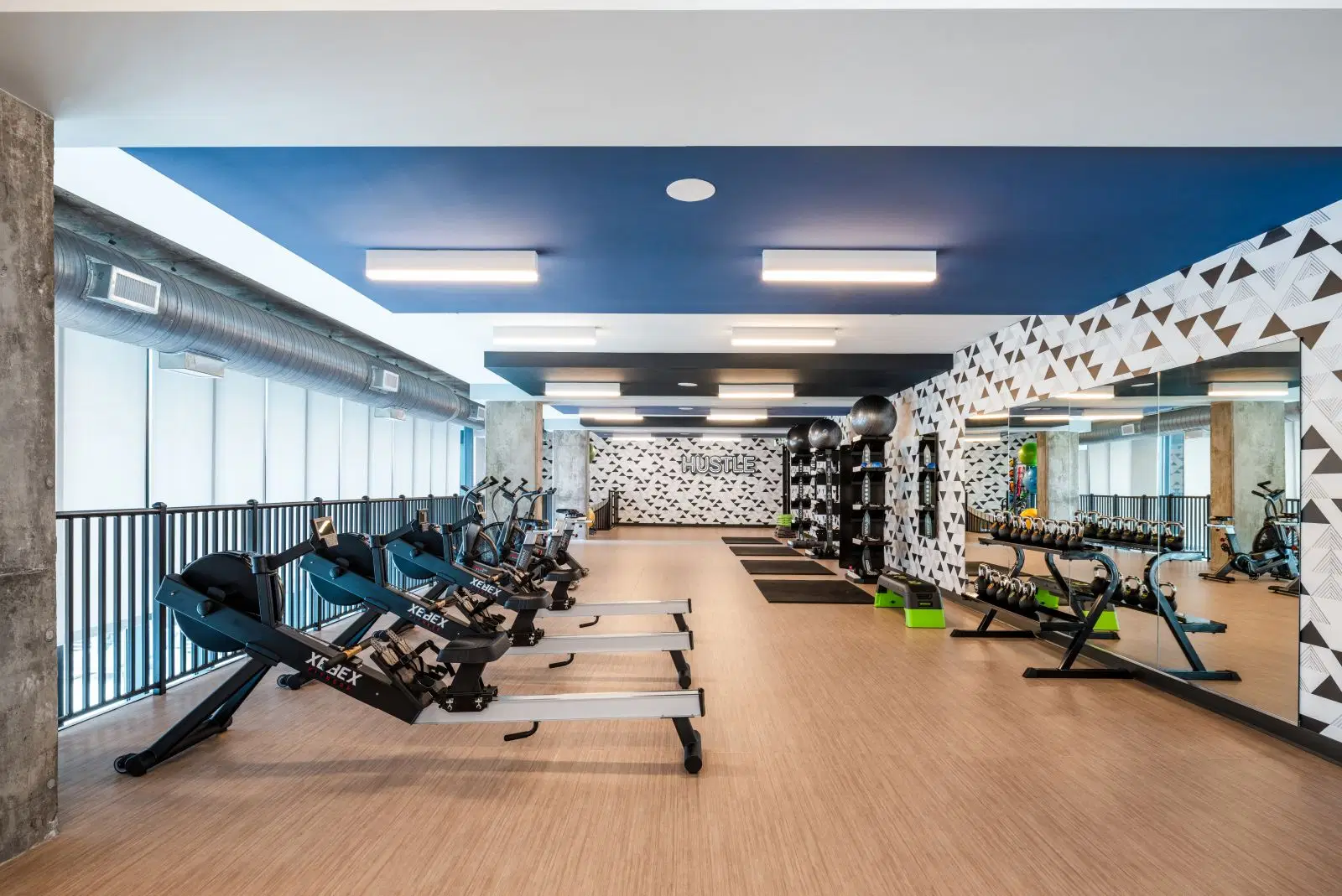 The Rev, College Station – Amenities