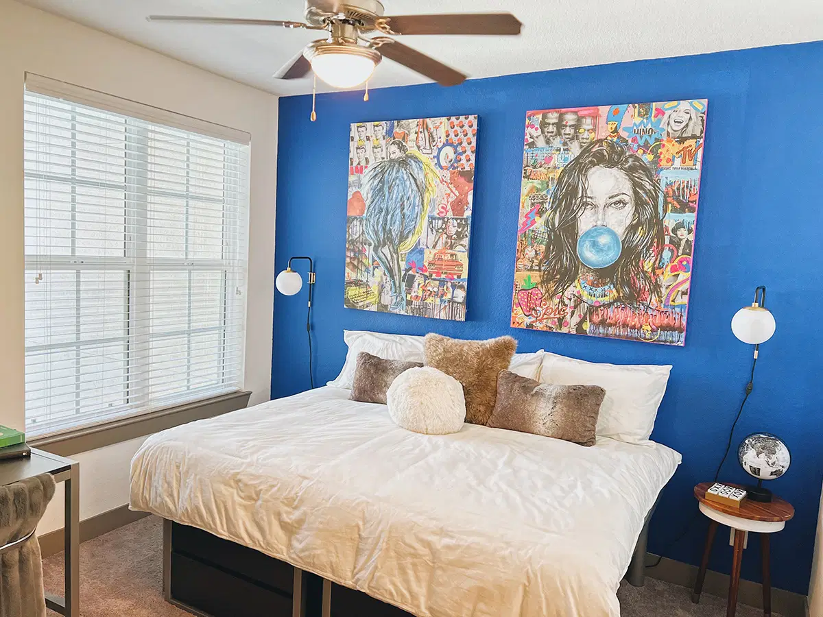 Holleman Crossing, College Station