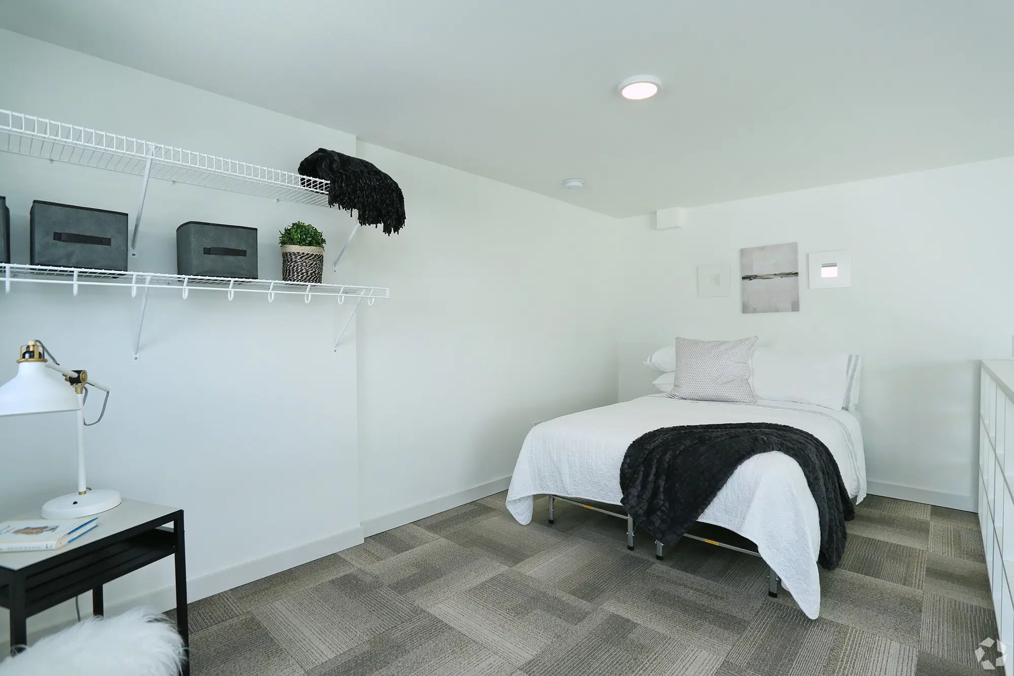Rise on Sixty-Seventh, Seattle – Lofts