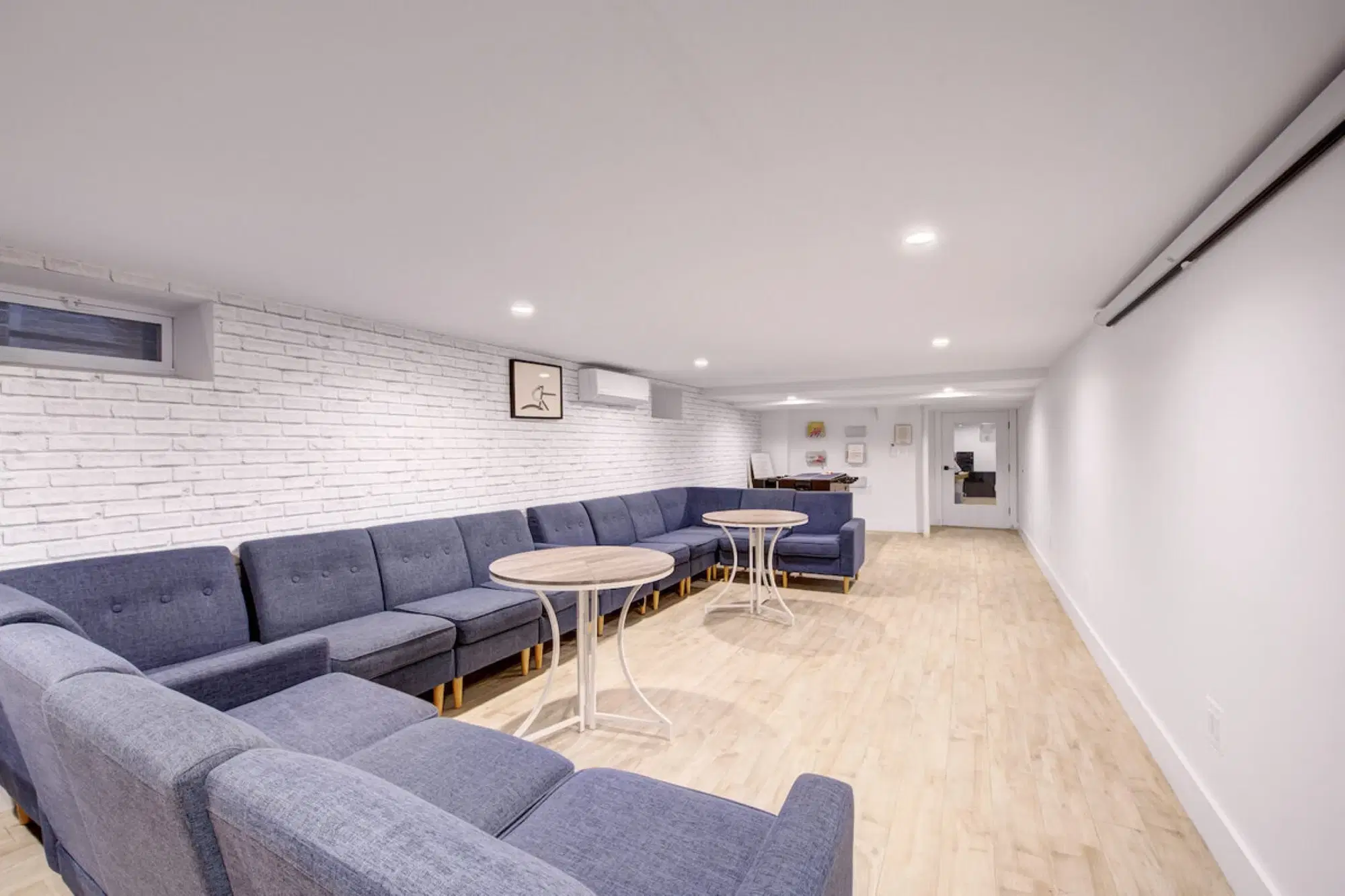 The Woodbine House, New York – Common Area