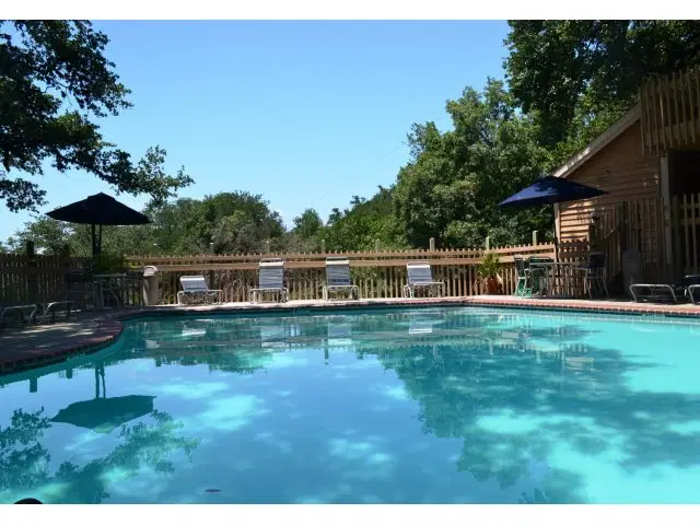 Barton's Mill, Austin – Amenities