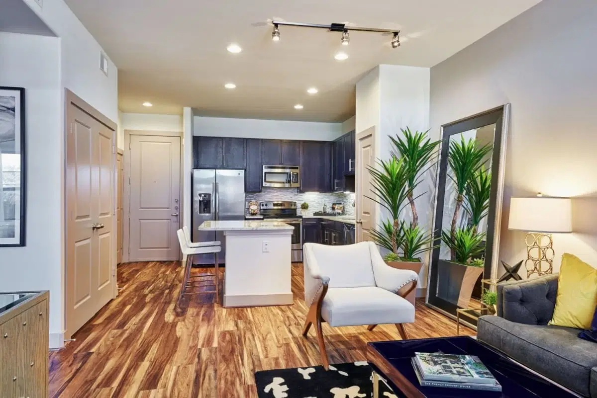 3800 Main Apartments, Houston – Common Area