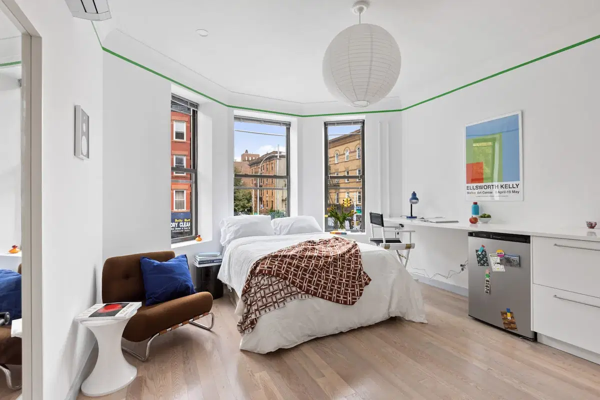 The Maison On Jefferson, New York – Maisonette Large Room
