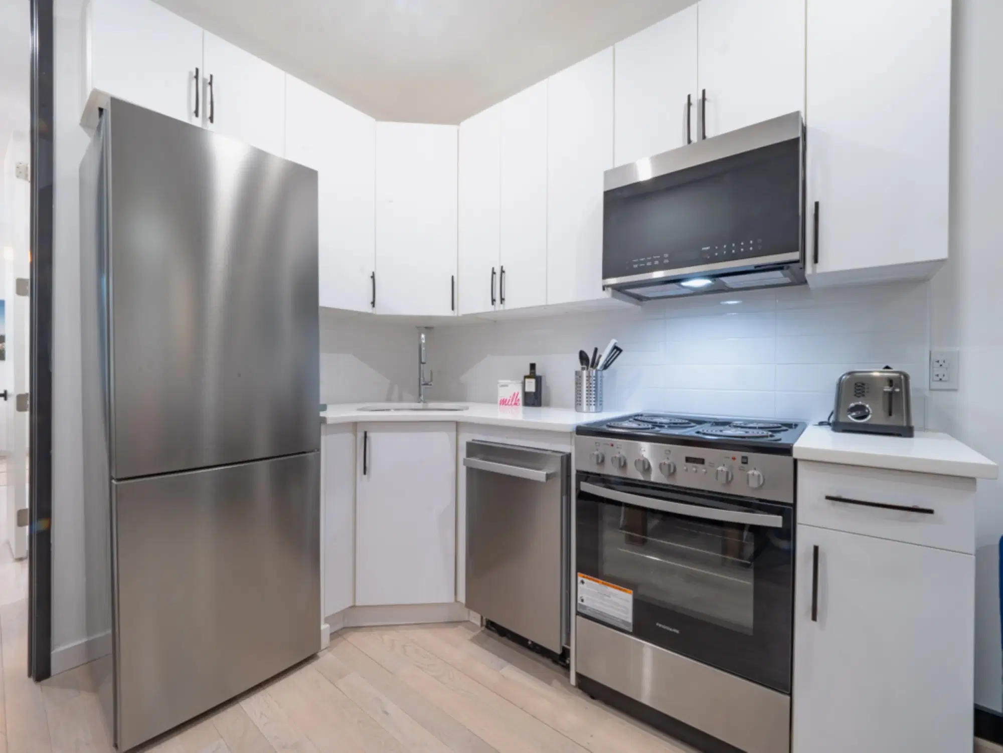 The Maison On Halsey, New York – Kitchen